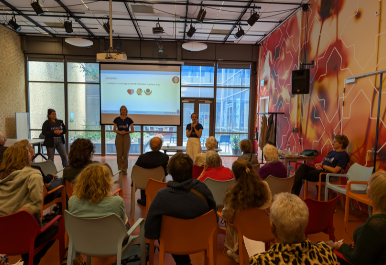 Bustour langs Zwolle, Nijmegen en Utrecht groot succes! foto 3